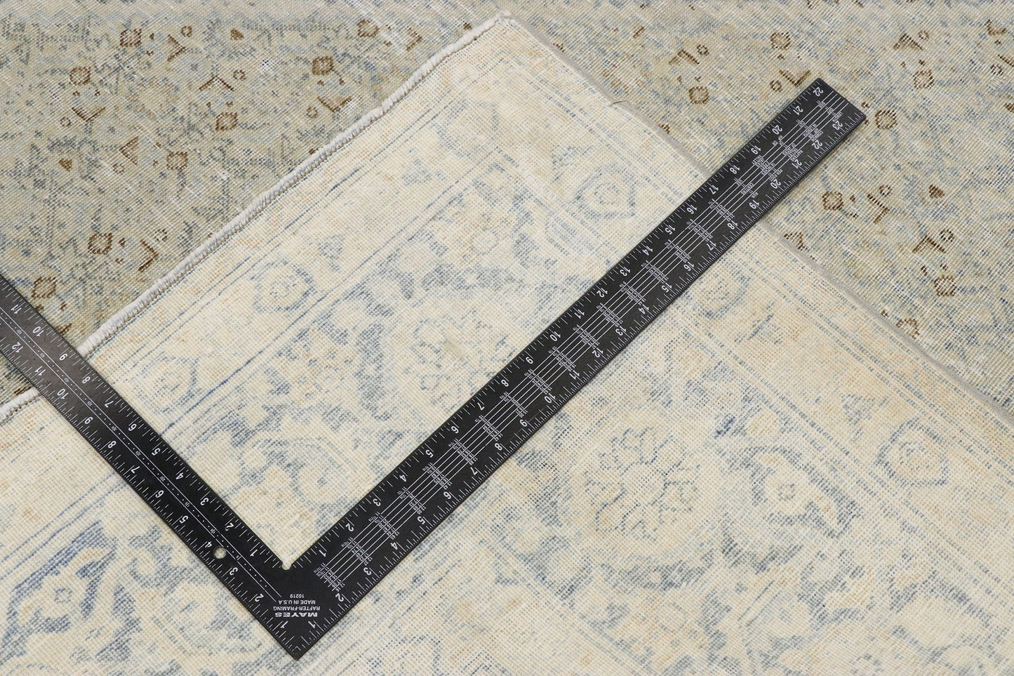 9 x 12 Vintage Persian Mahi Tabriz Rug 53274