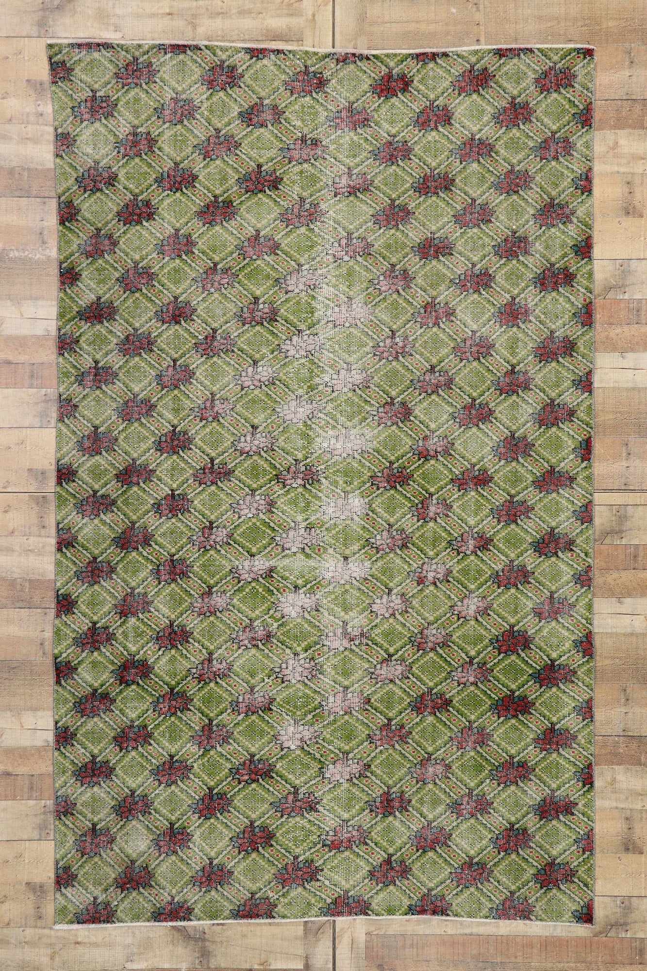 6 x 9 Vintage Green Turkish Sivas Rug 53314