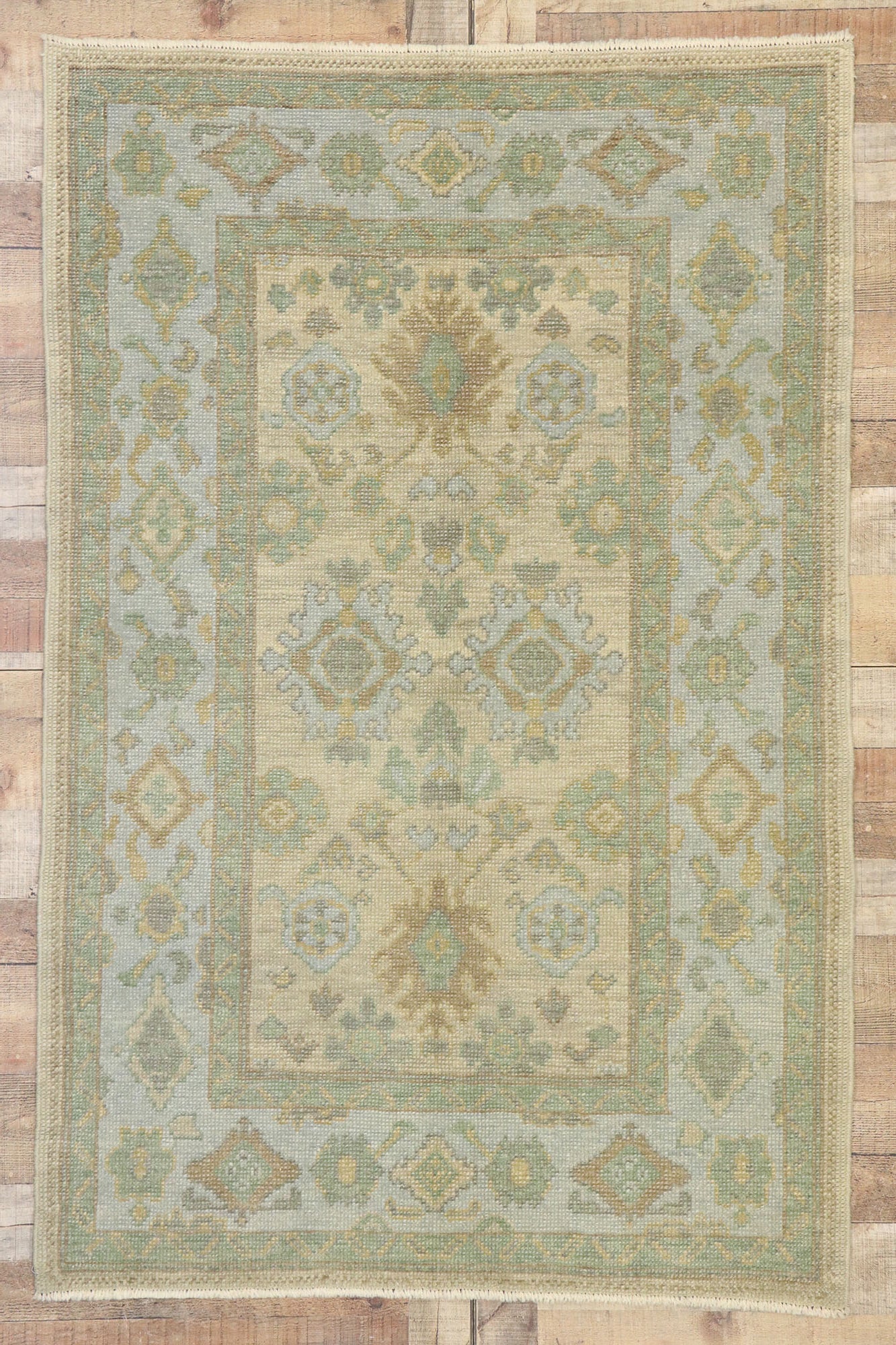 4 x 6 Turkish Oushak Rug 53420