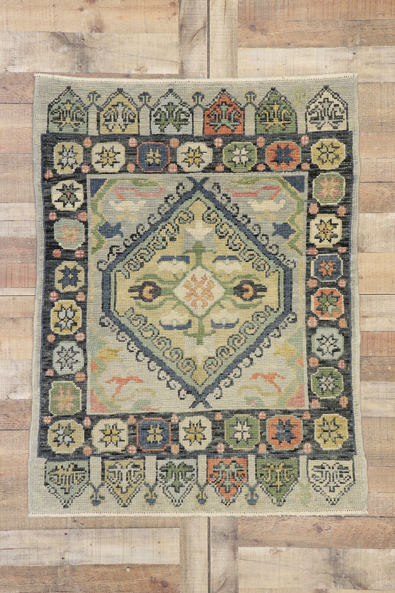 4 x 5 Turkish Oushak Rug 53428