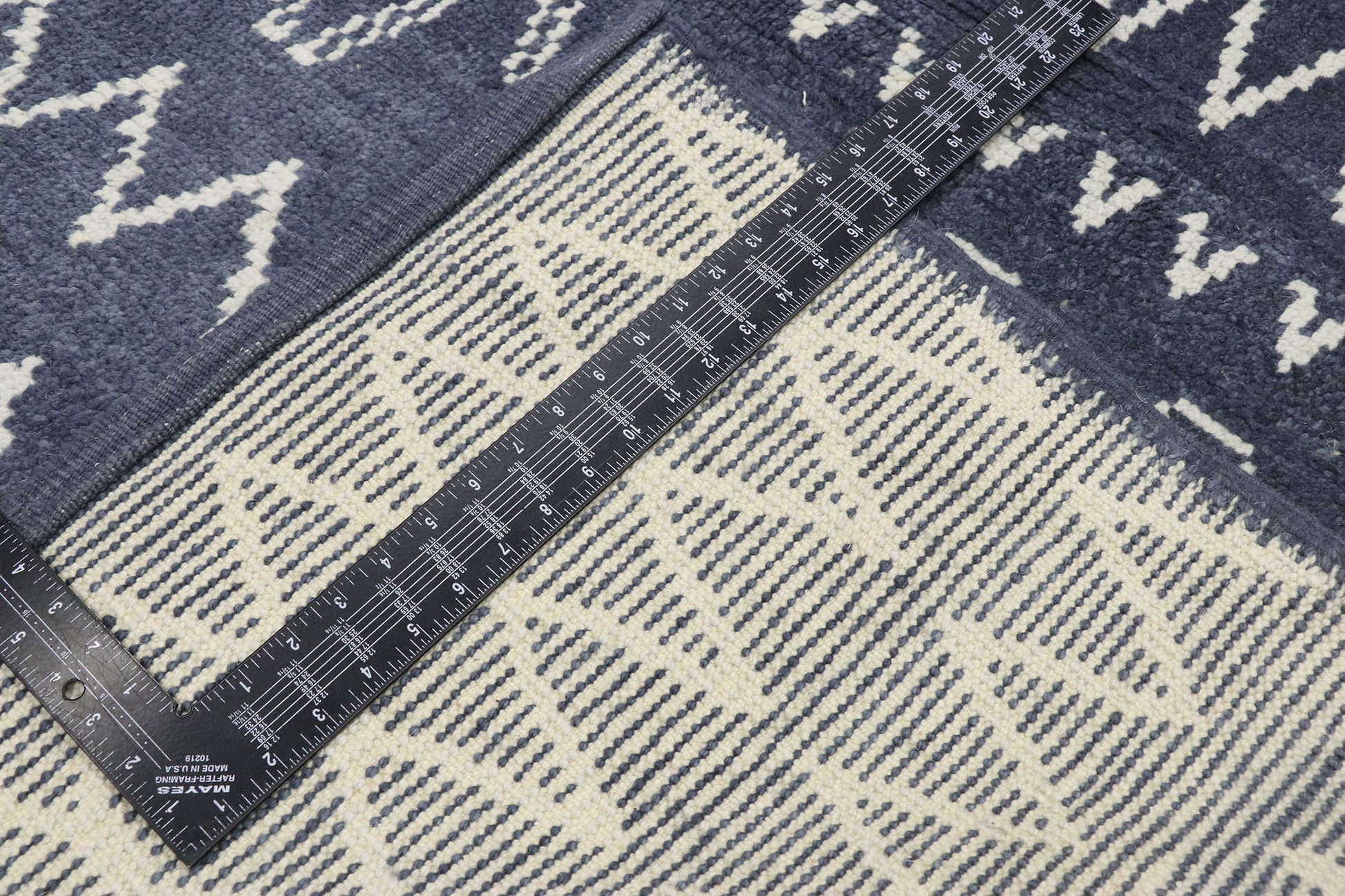 6 x 10 Turkish Moroccan Rug 53452