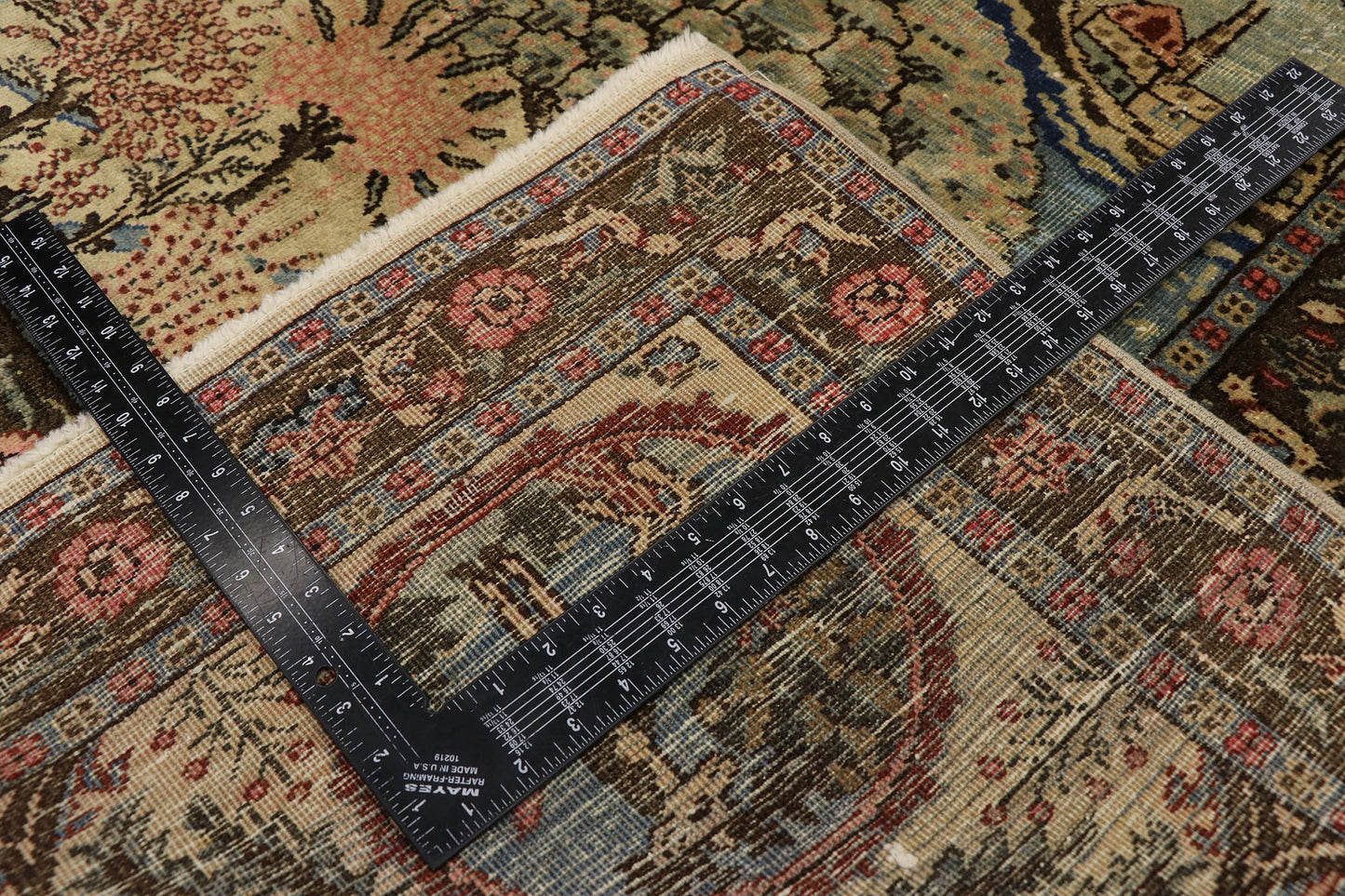 9 x 12 Antique Persian Tabriz Pictorial Rug 53653