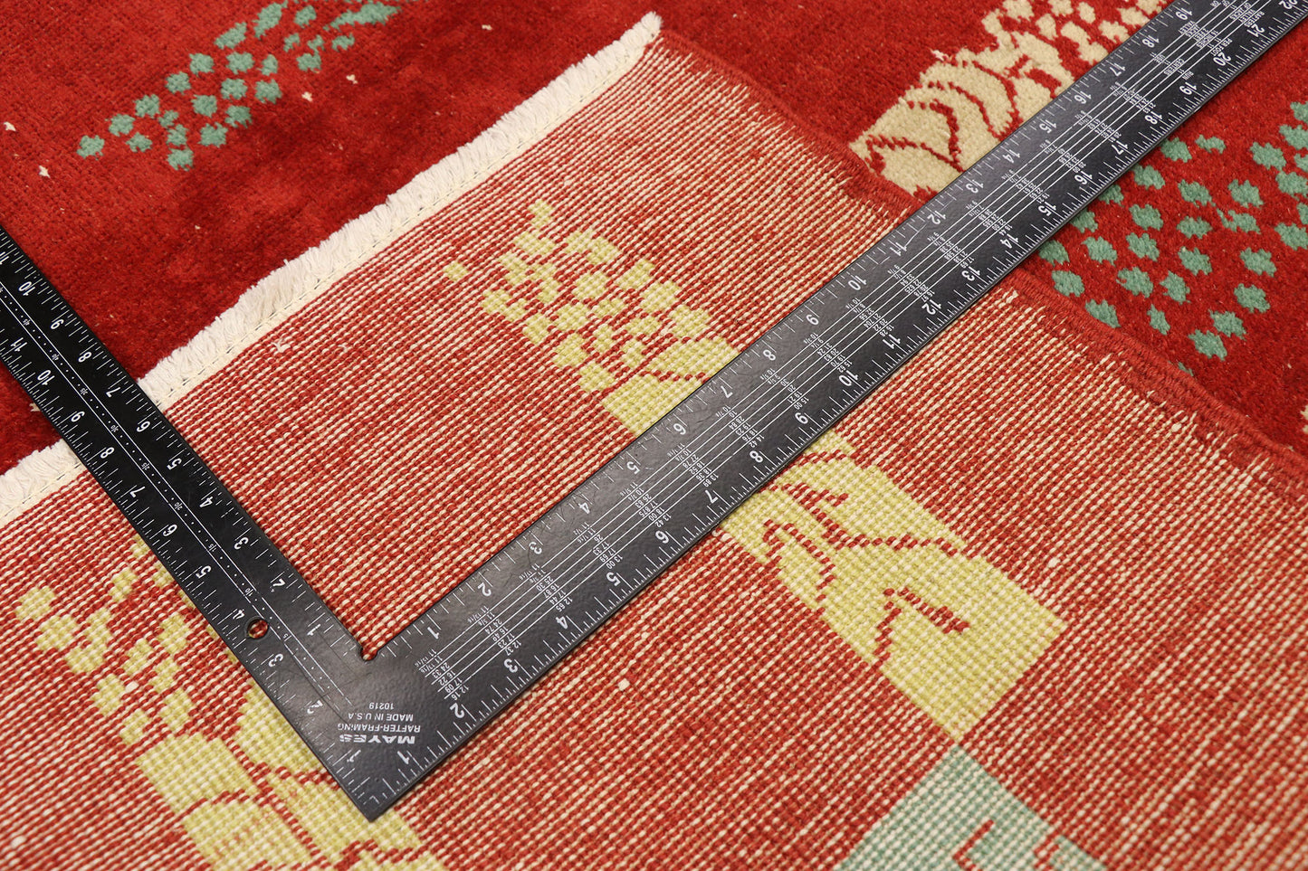 5 x 8 Zeki Muren Vintage Turkish Sivas Rug 53666