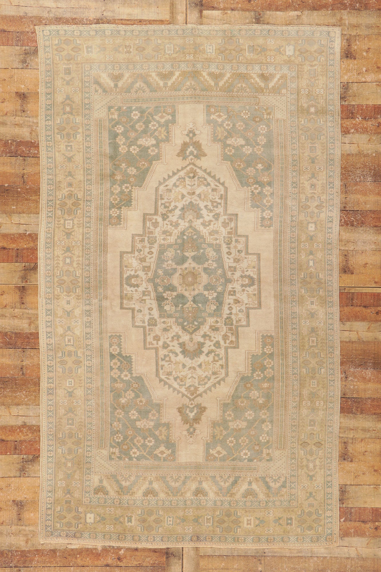 6 x 10 Vintage Turkish Oushak Rug 53687