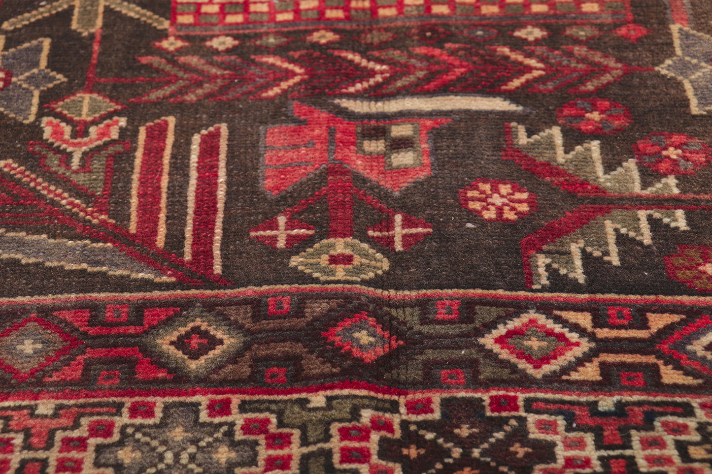5 x 13 Vintage Persian Bakhtiari Rug 61224