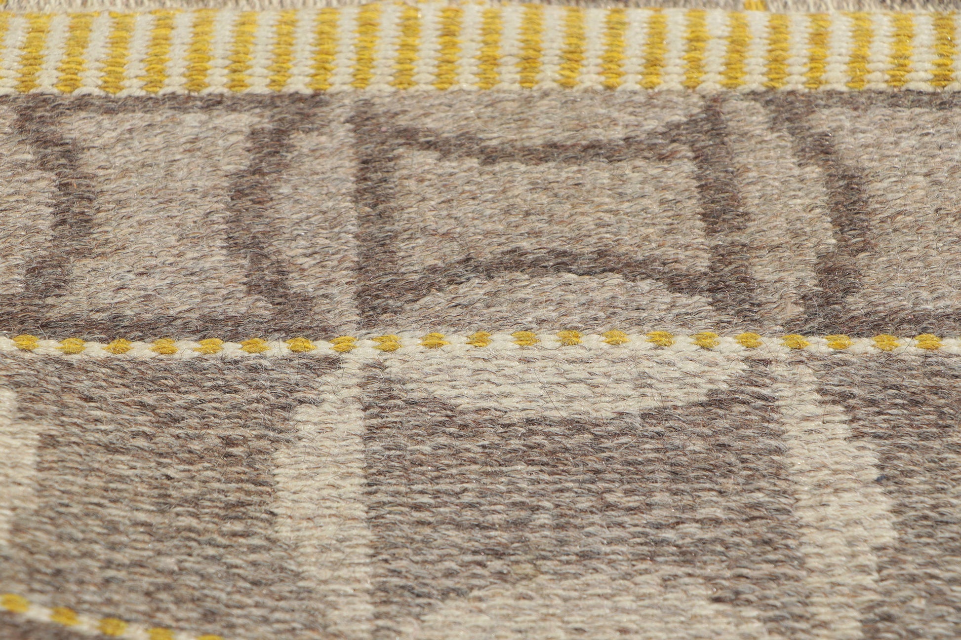 5 x 8 Vintage Swedish Rollakan Rug 78468