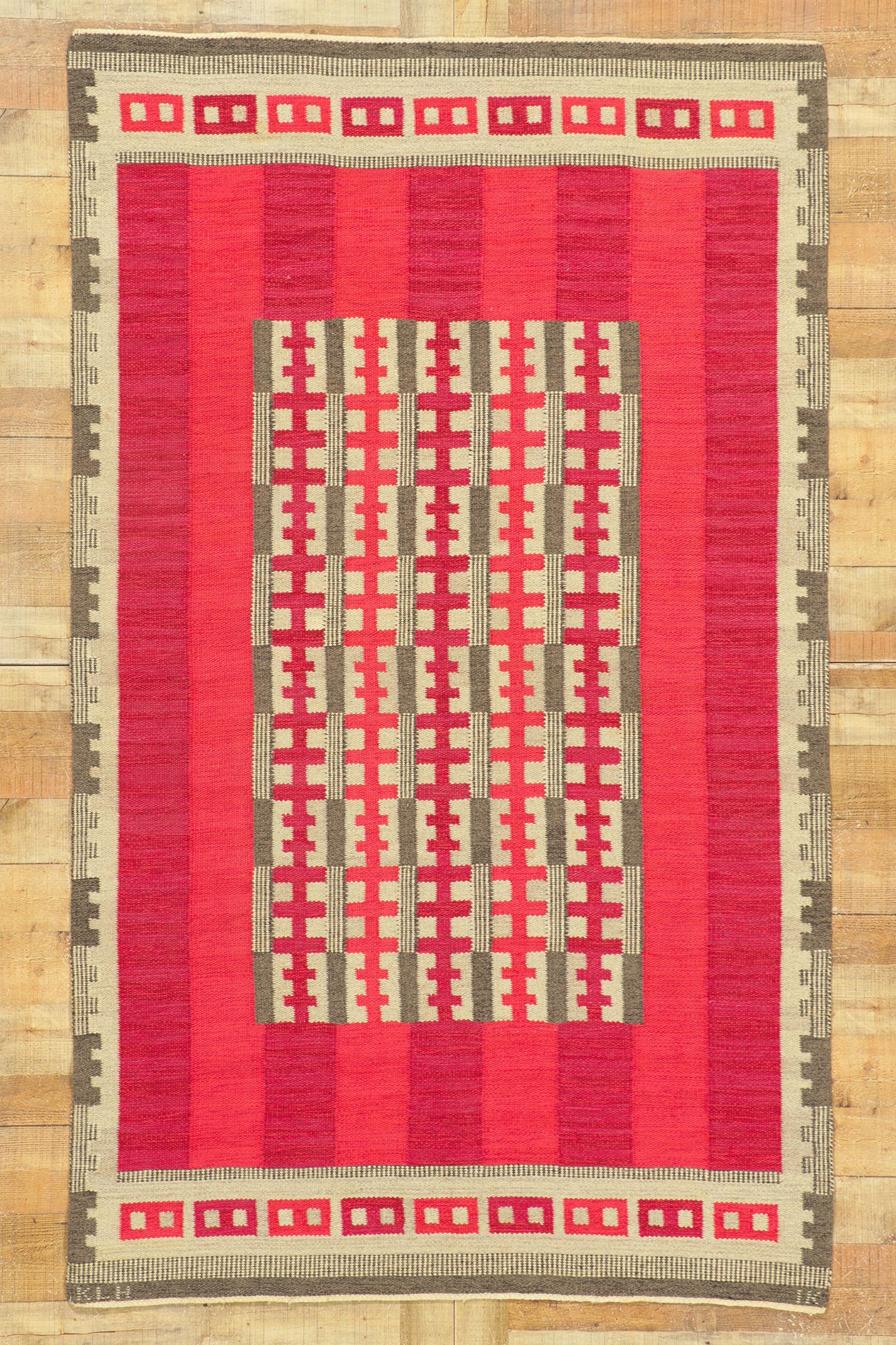 5 x 8 Irma Kronlund Vintage Swedish Rollakan Rug 78480