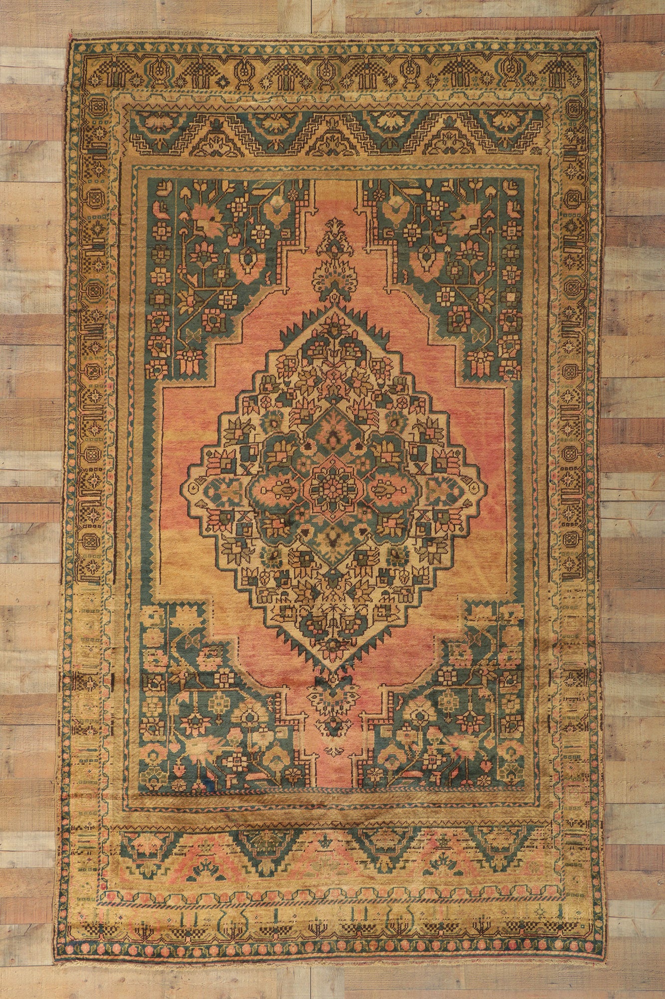 5 x 9 Vintage Turkish Oushak Rug 74092