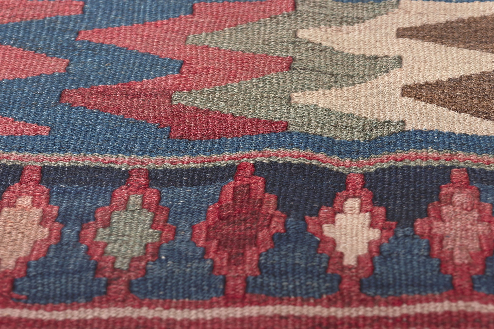 5 x 11 Vintage Persian Shahsavan Kilim Rug 61240