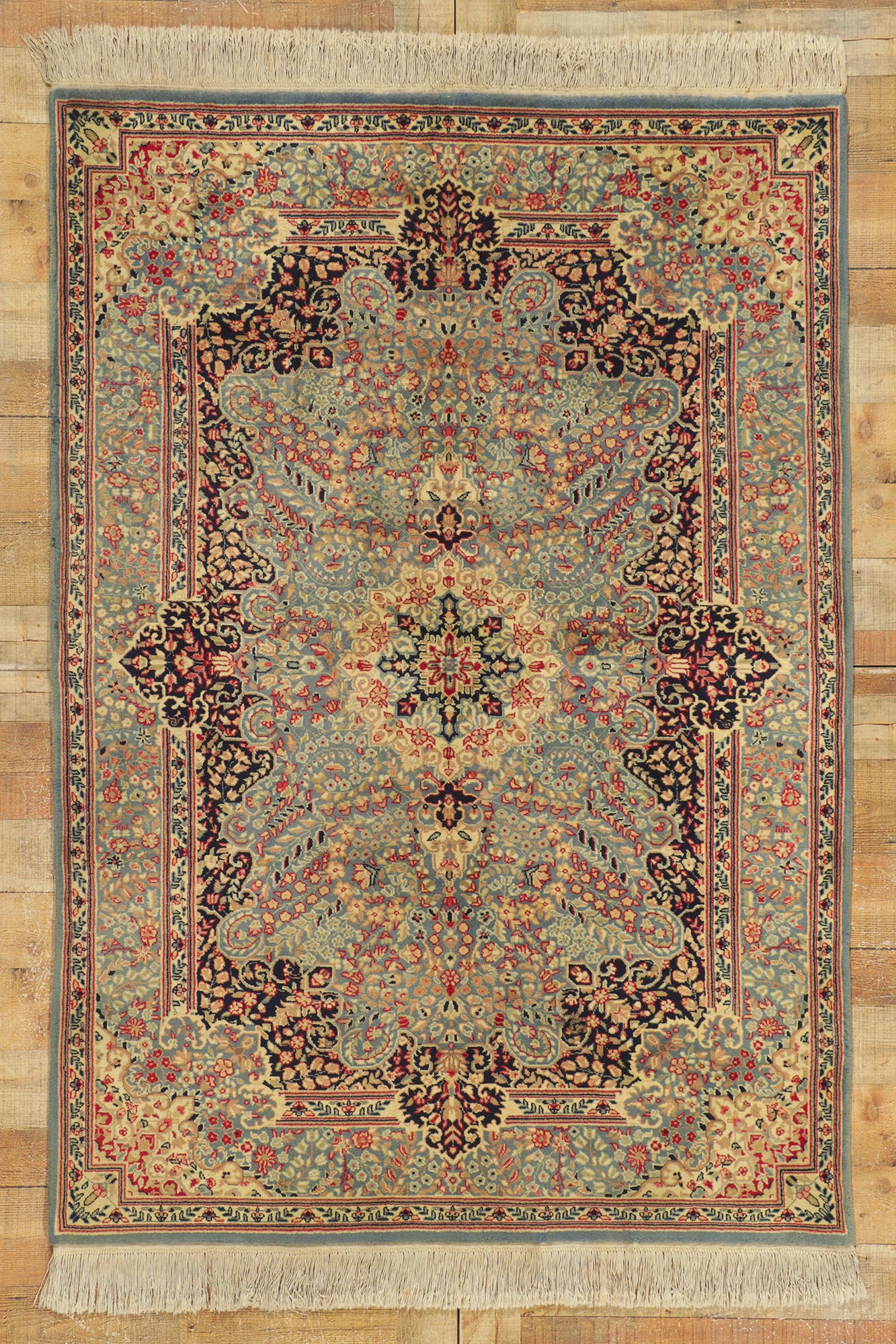 5 x 7 Antique Persian Kerman Rug 21681