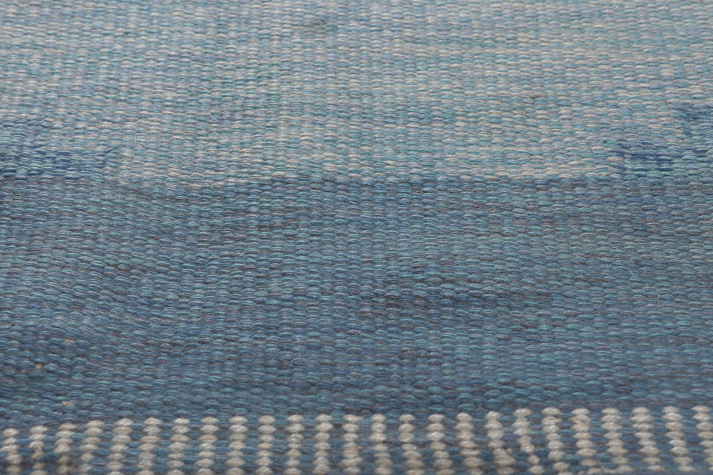 ���5 x 8 Ingegerd Silow Vintage Swedish Rollakan Rug 78499