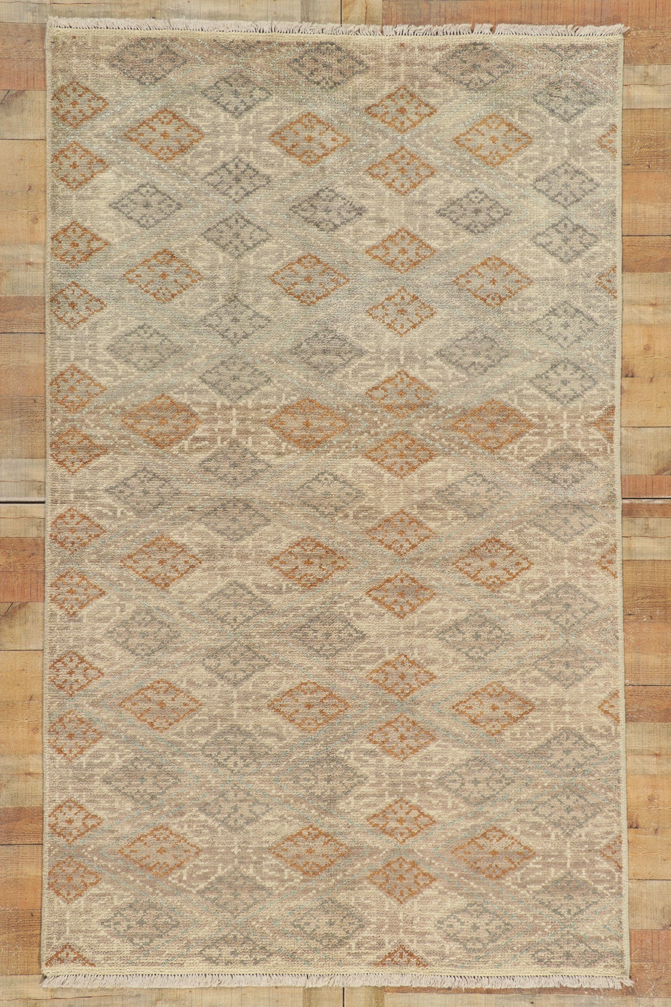 5 x 8 Earth-Tone Transitional Rug 30490