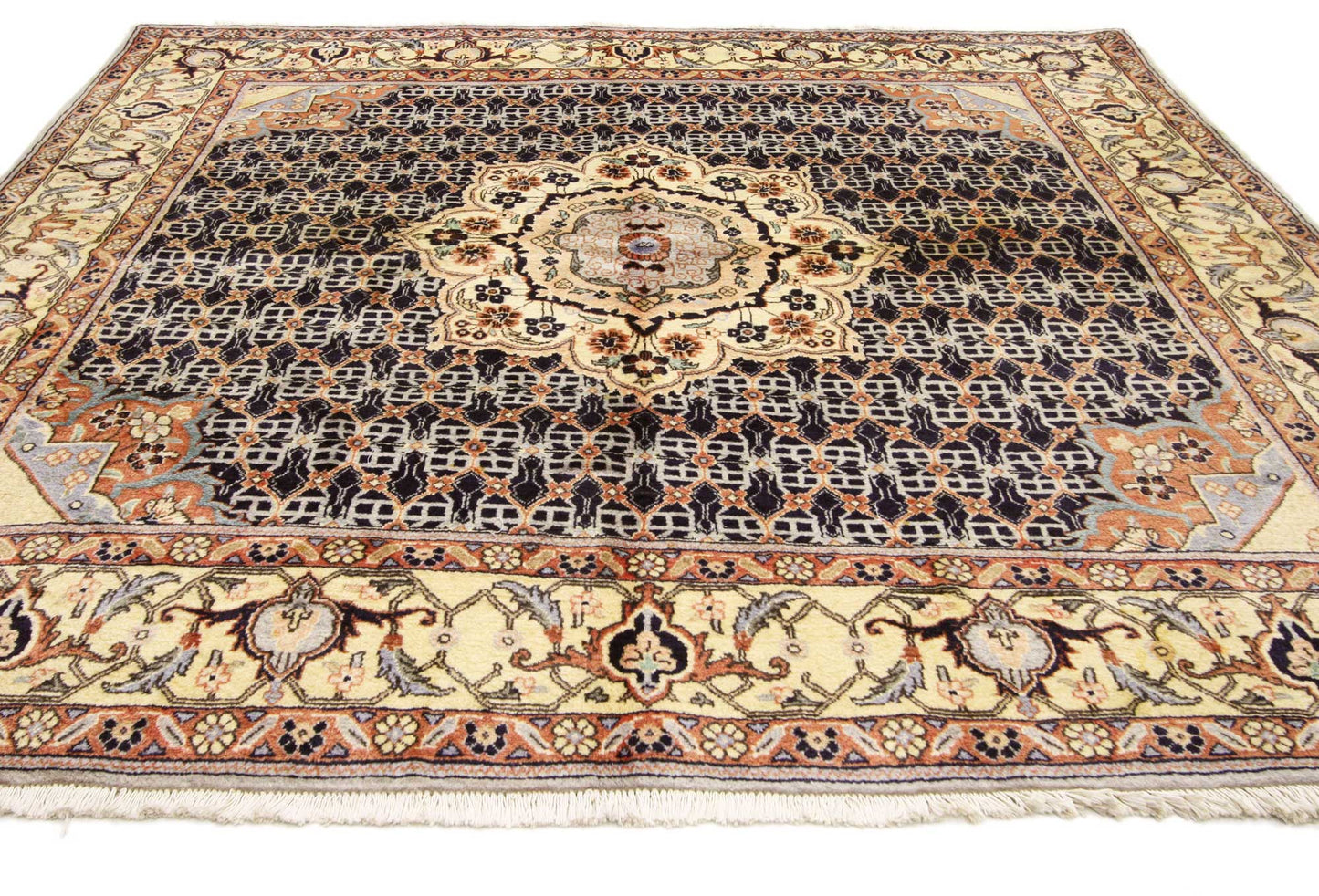 6 x 6 Vintage Persian Bijar Rug 76053