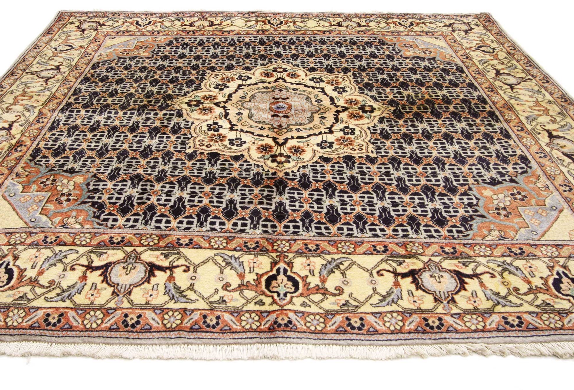 6 x 6 Vintage Persian Bijar Rug 76053