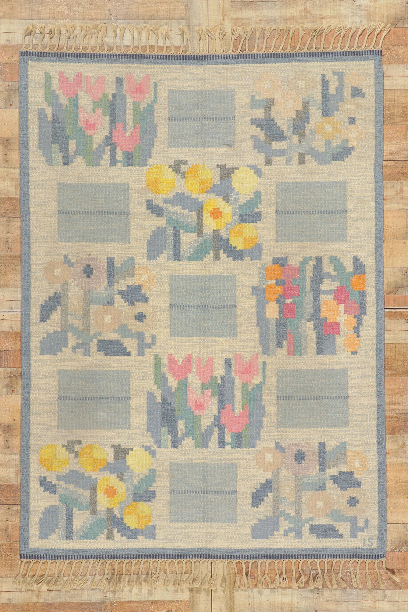 6 x 8 Ingegerd Silow Vintage Swedish Rollakan Rug 78496