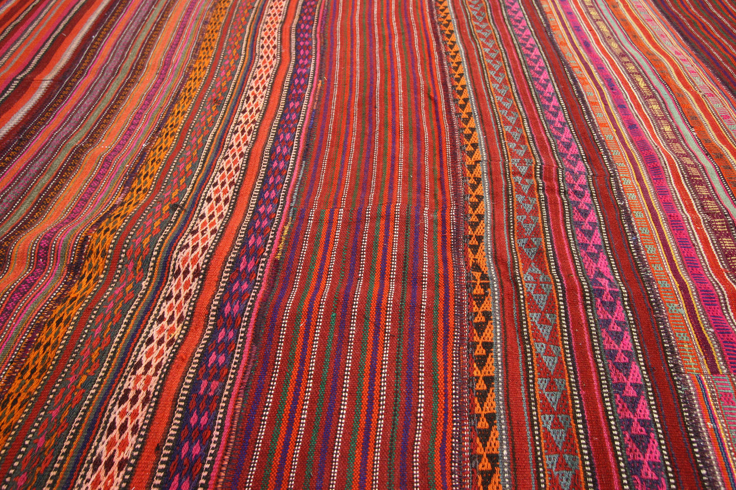 12 x 15 Vintage Kilim Rug 60793