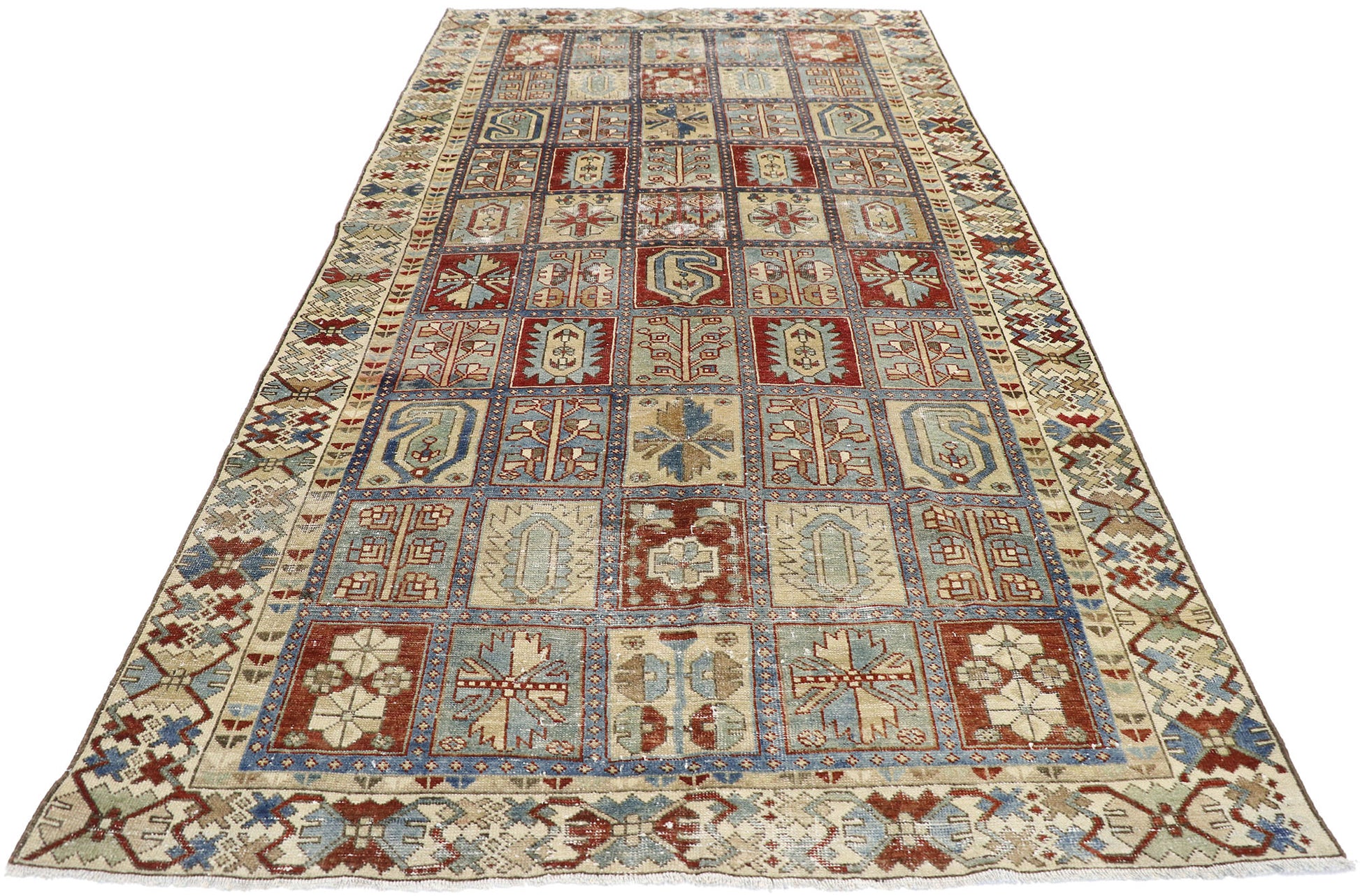 5 x 10 Antique Persian Bakhtiari Rug 60819