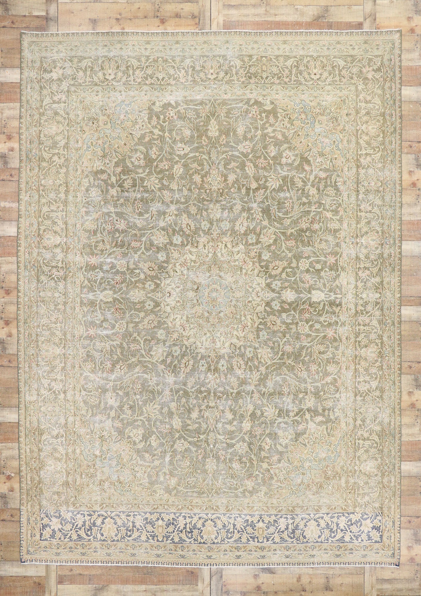 10 x 14 Antique Persian Kerman Rug 60828