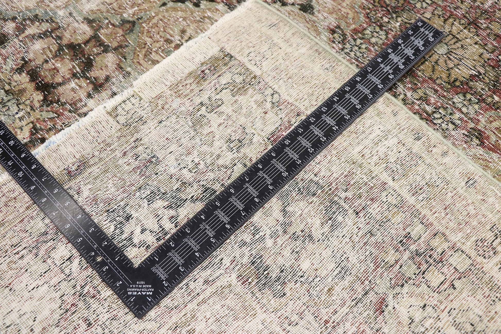 9 x 12 Antique Persian Kerman Rug 60837