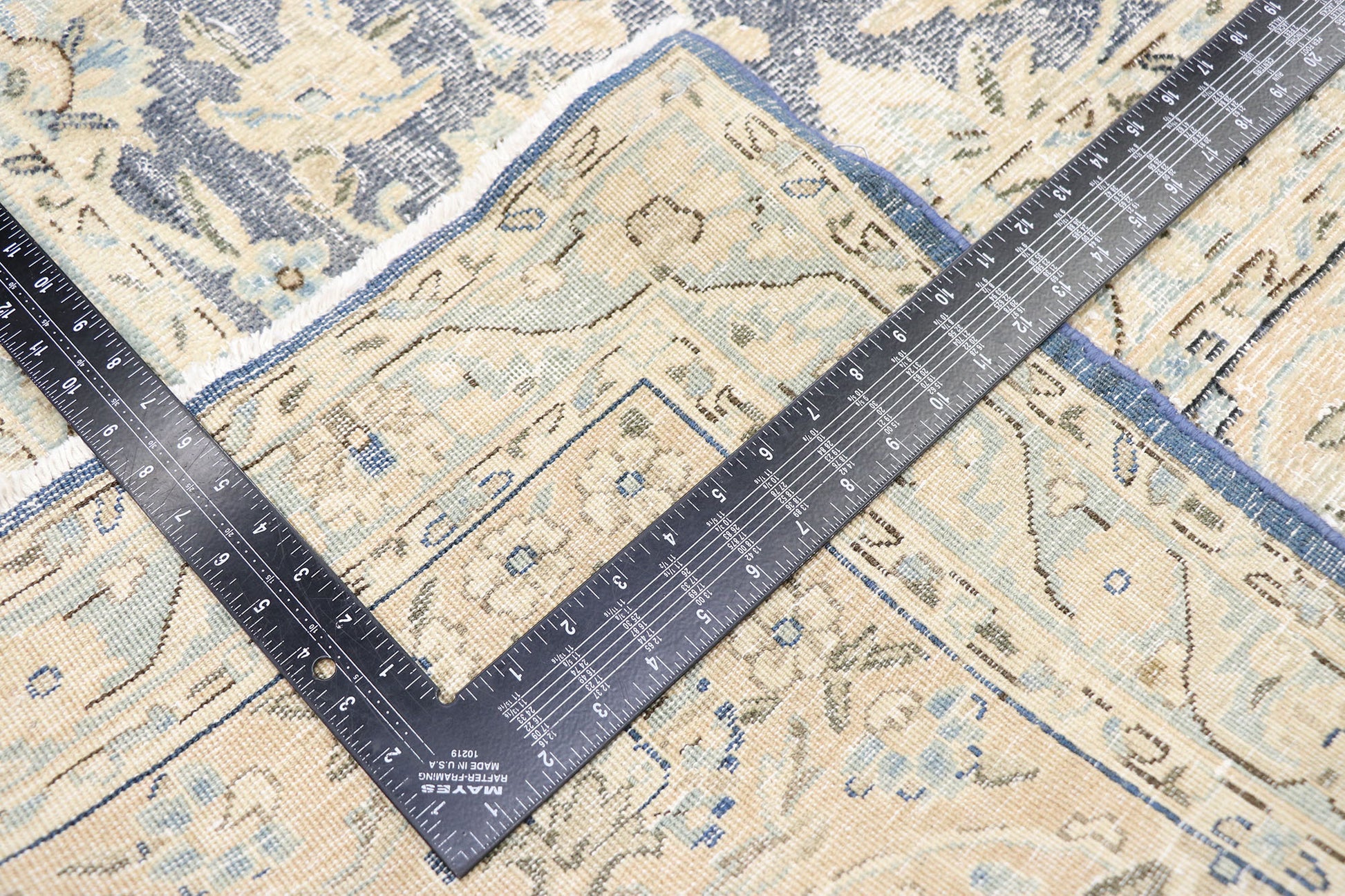 10 x 14 Antique Persian Kerman Rug 60896