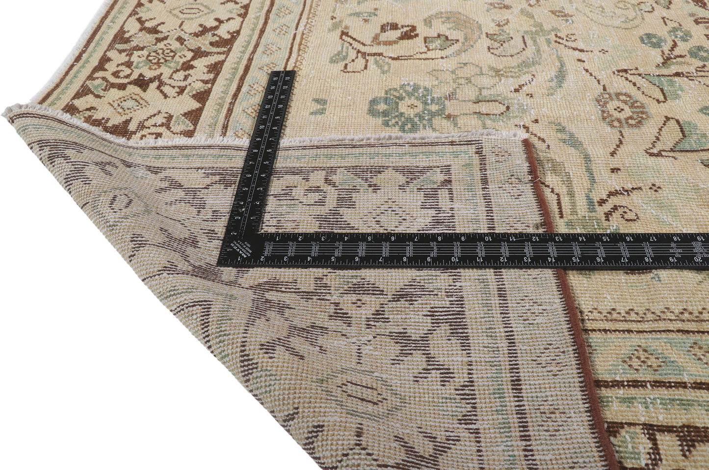 9 x 12 Antique-Worn Persian Mahal Rug 61028