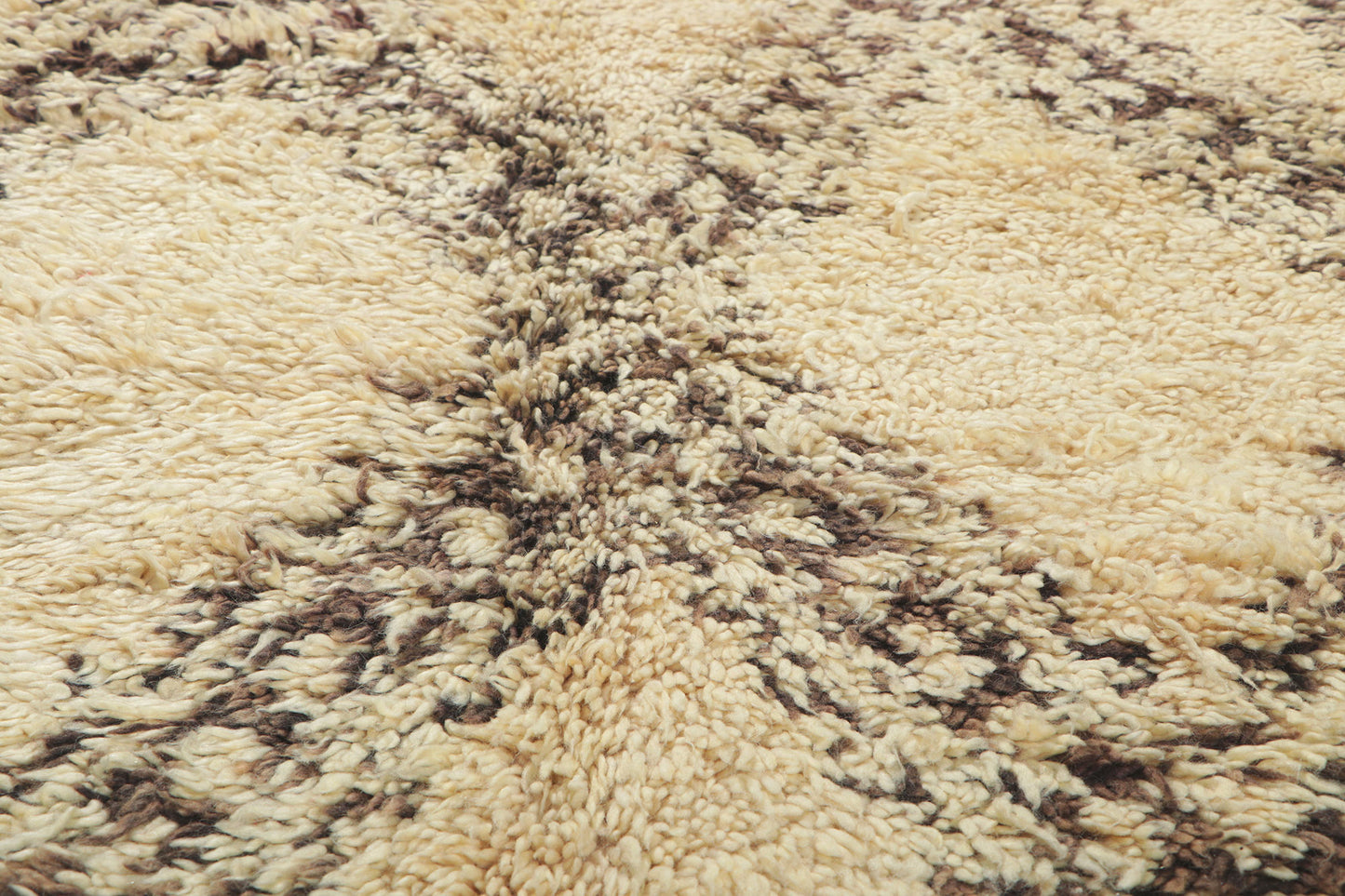 6 x 10 Vintage Moroccan Beni Ourain Rug 78373