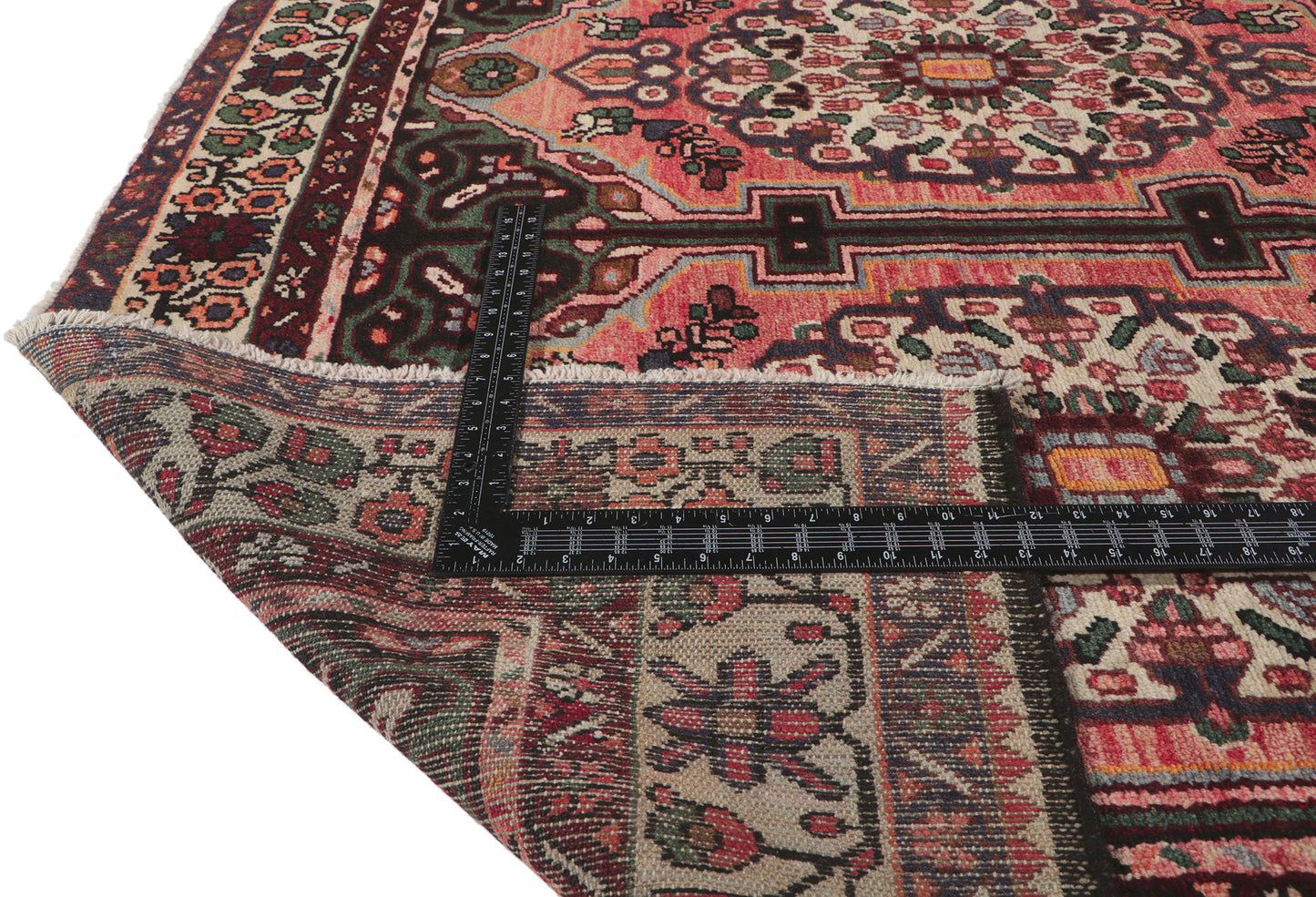 6 x 10 Vintage Persian Bakhtiari Rug 61072