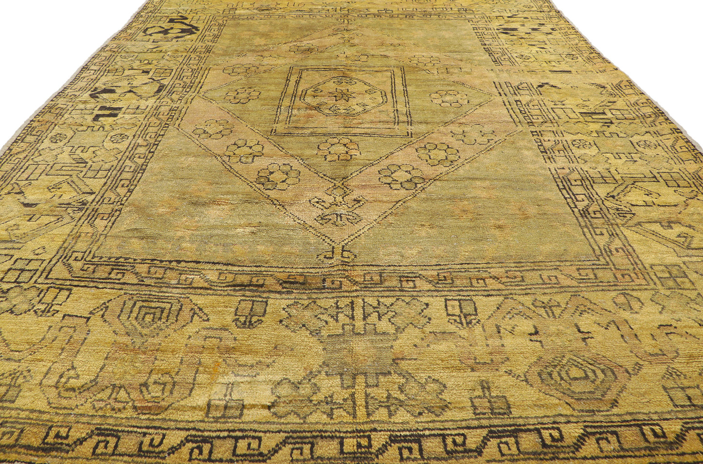 6 x 9 Vintage Turkish Oushak Rug 50299