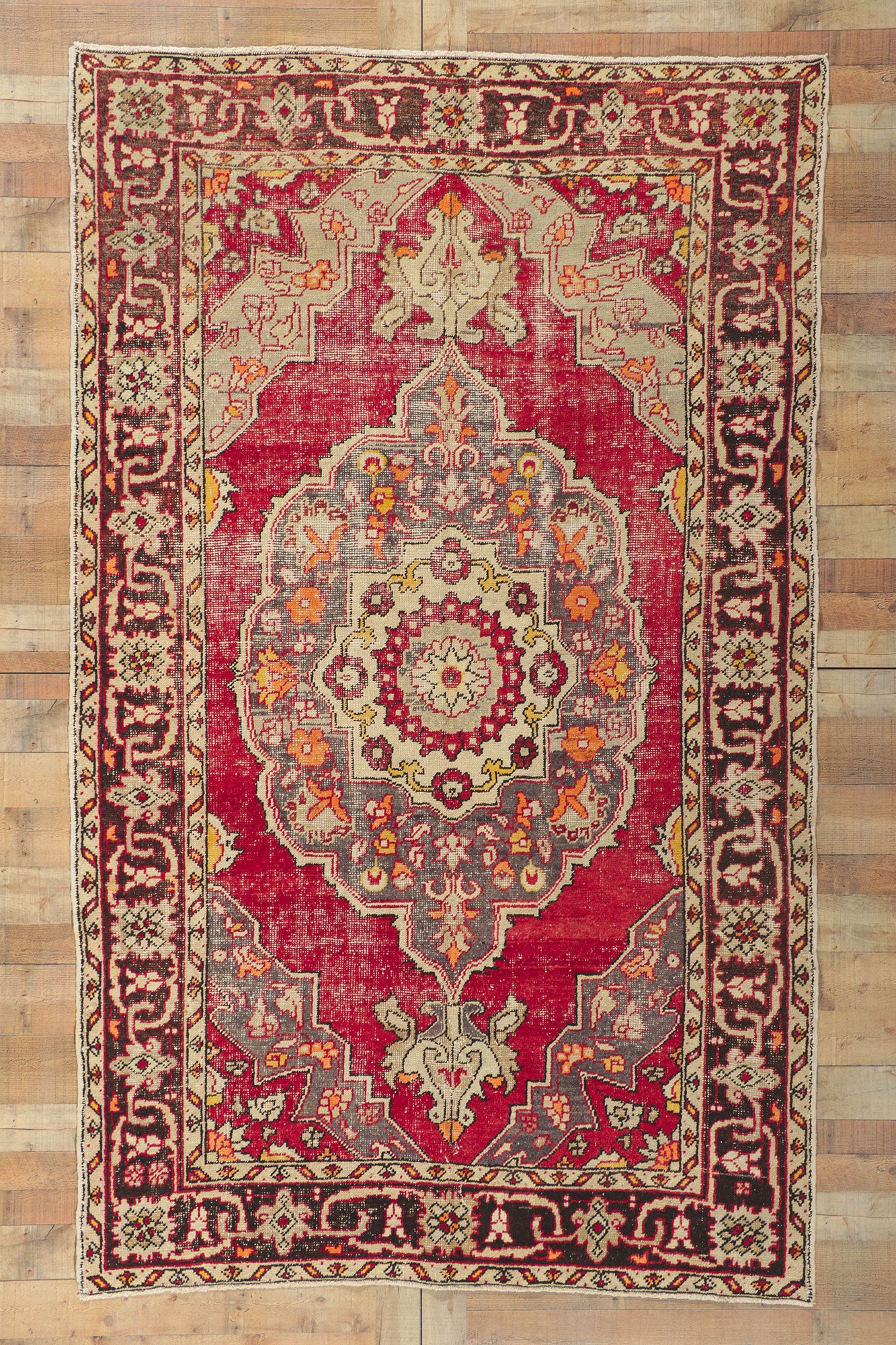 6 x 9 Vintage Turkish Oushak Rug 51295
