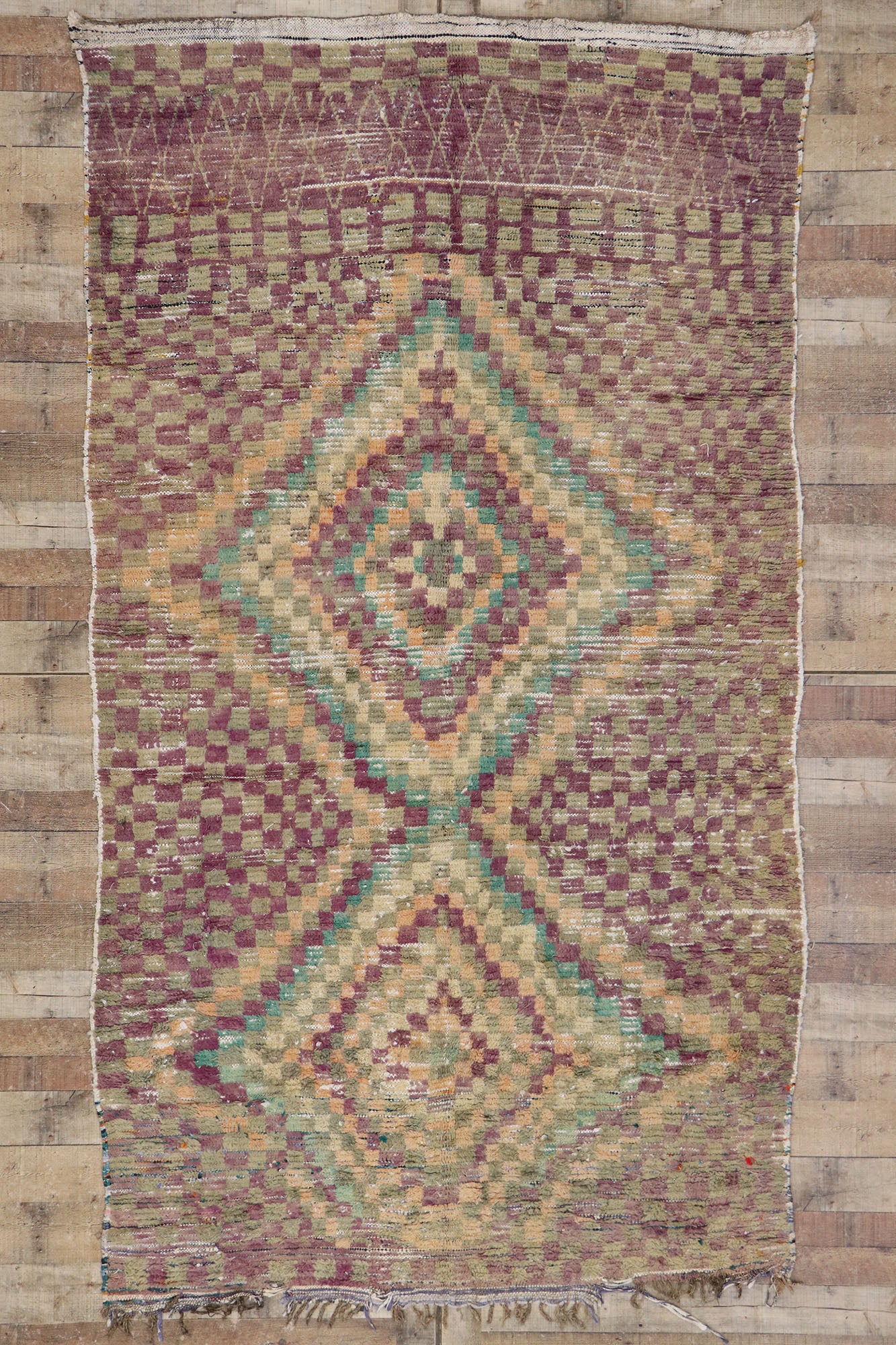 6 x 10 Vintage Moroccan Rug 21431