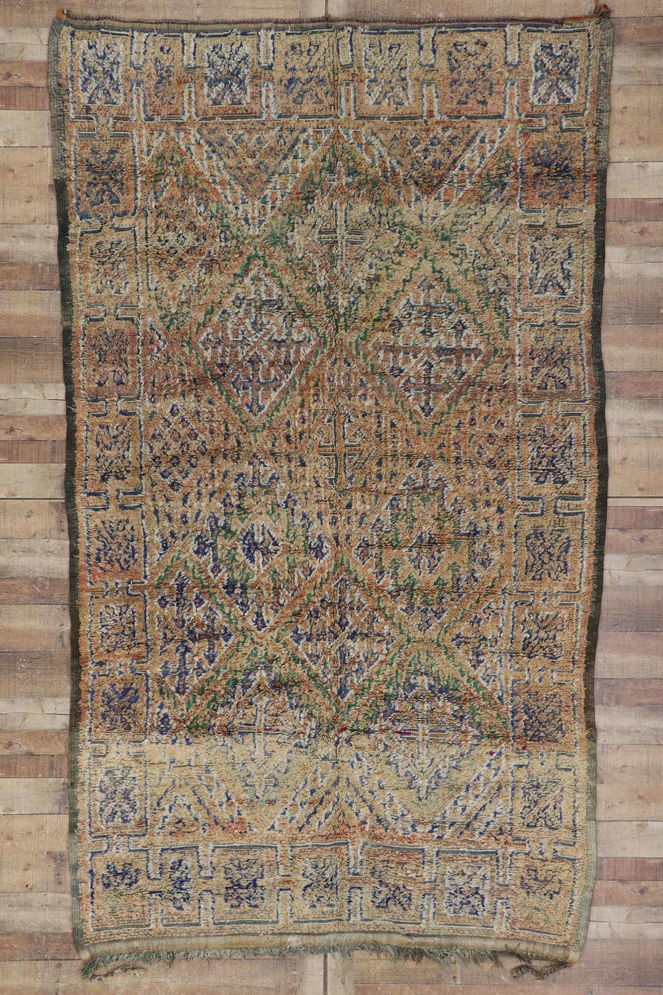 6 x 10 Vintage Beni MGuid Moroccan Rug 21249