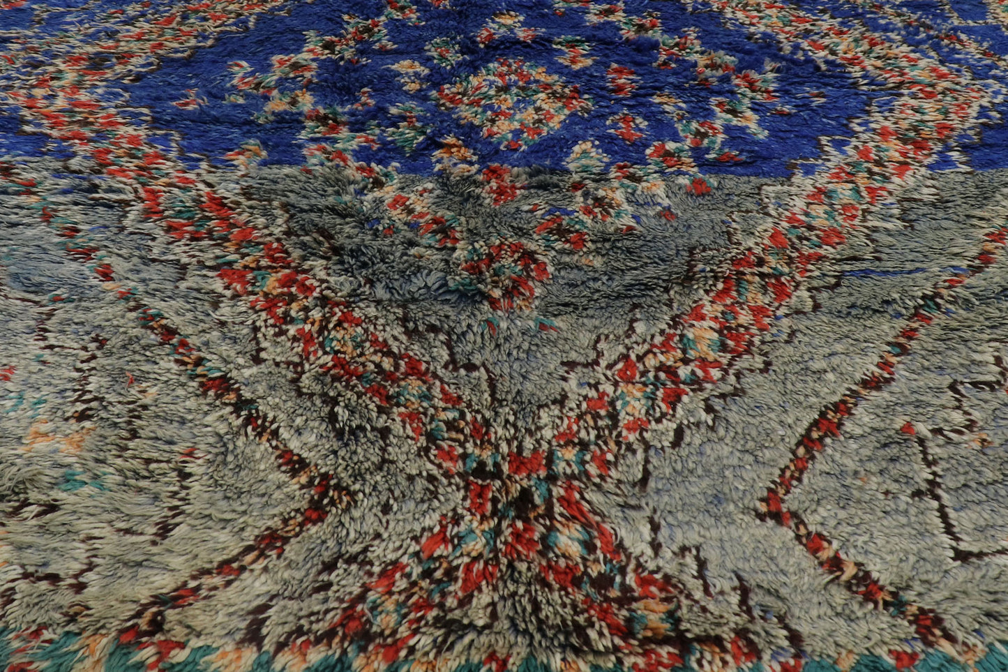 6 x 11 Vintage Blue Beni MGuild Moroccan Rug 21290