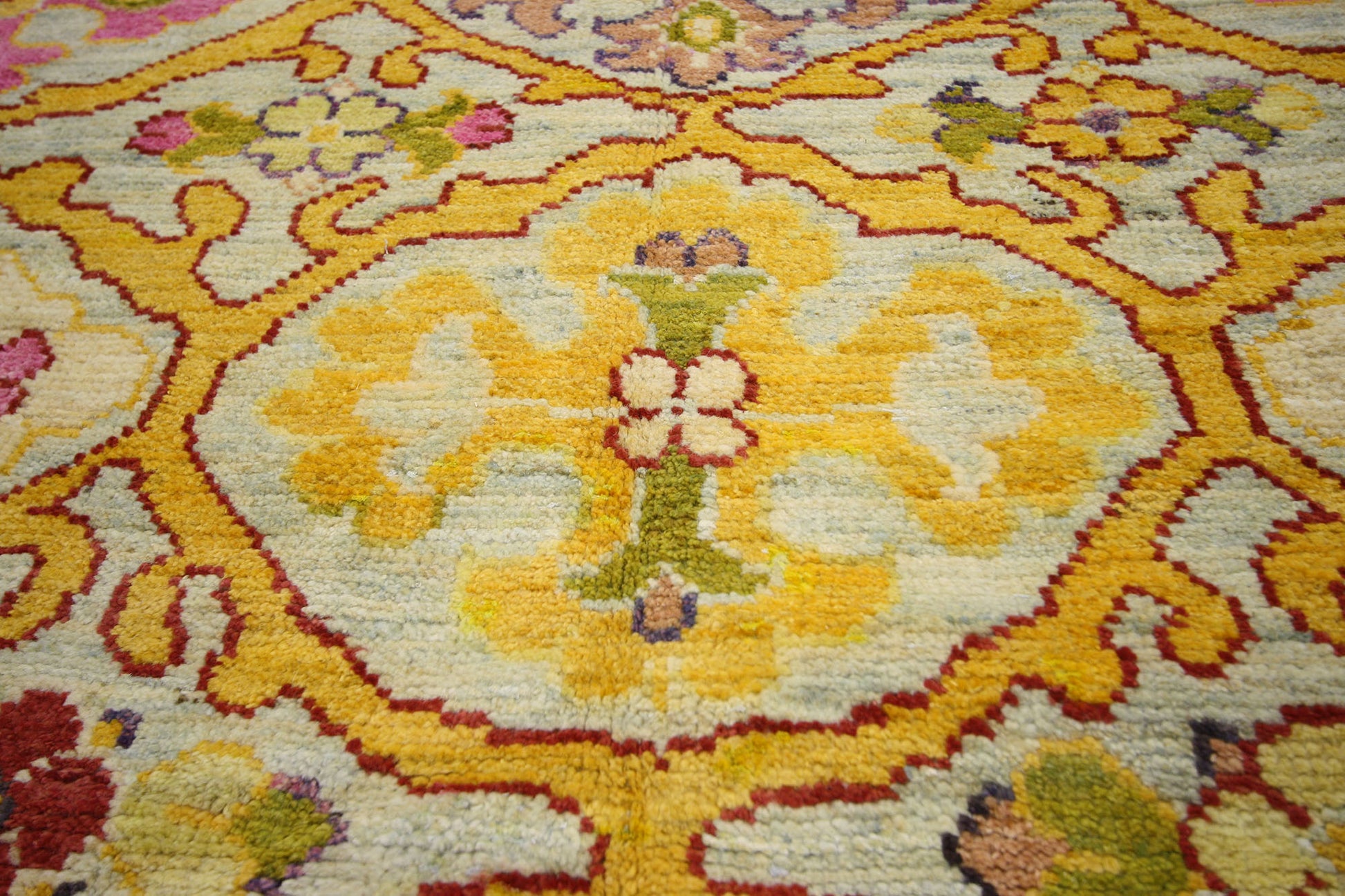 6 x 8 Colorful Turkish Oushak Rug 60760