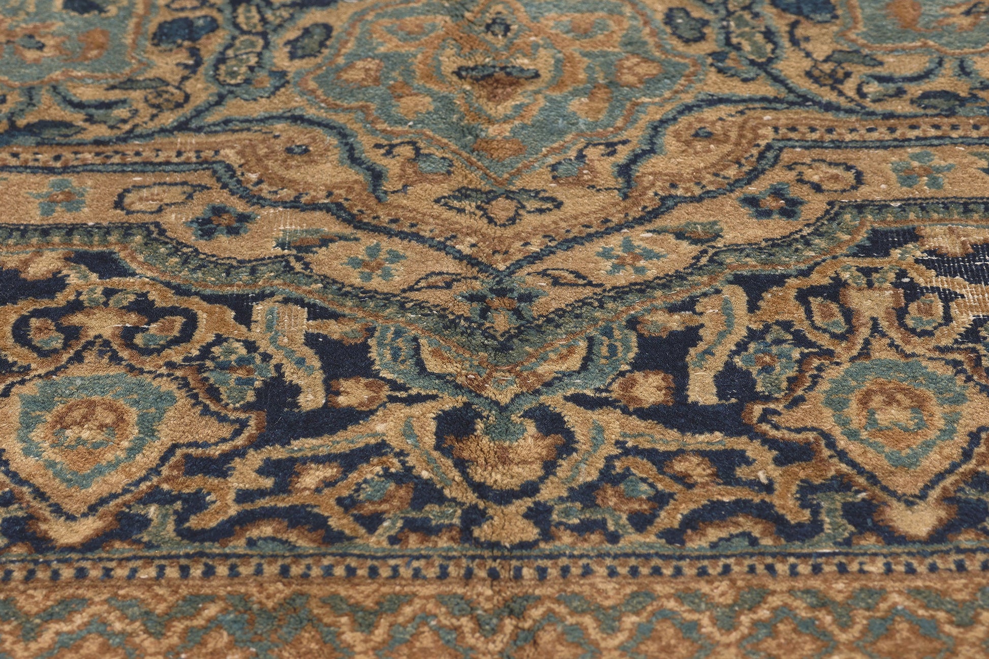 6 x 9 Antique Persian Kerman Rug 73657