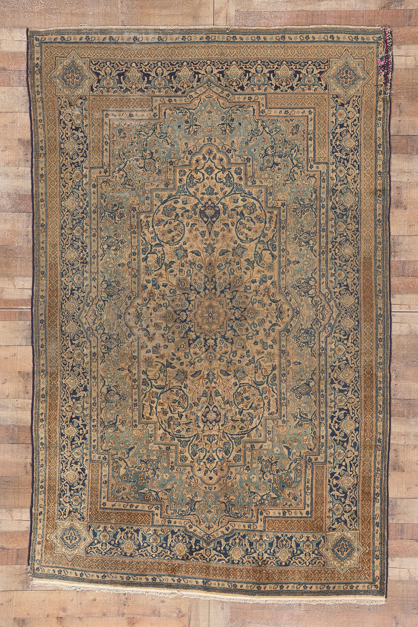 6 x 9 Antique Persian Kerman Rug 73657