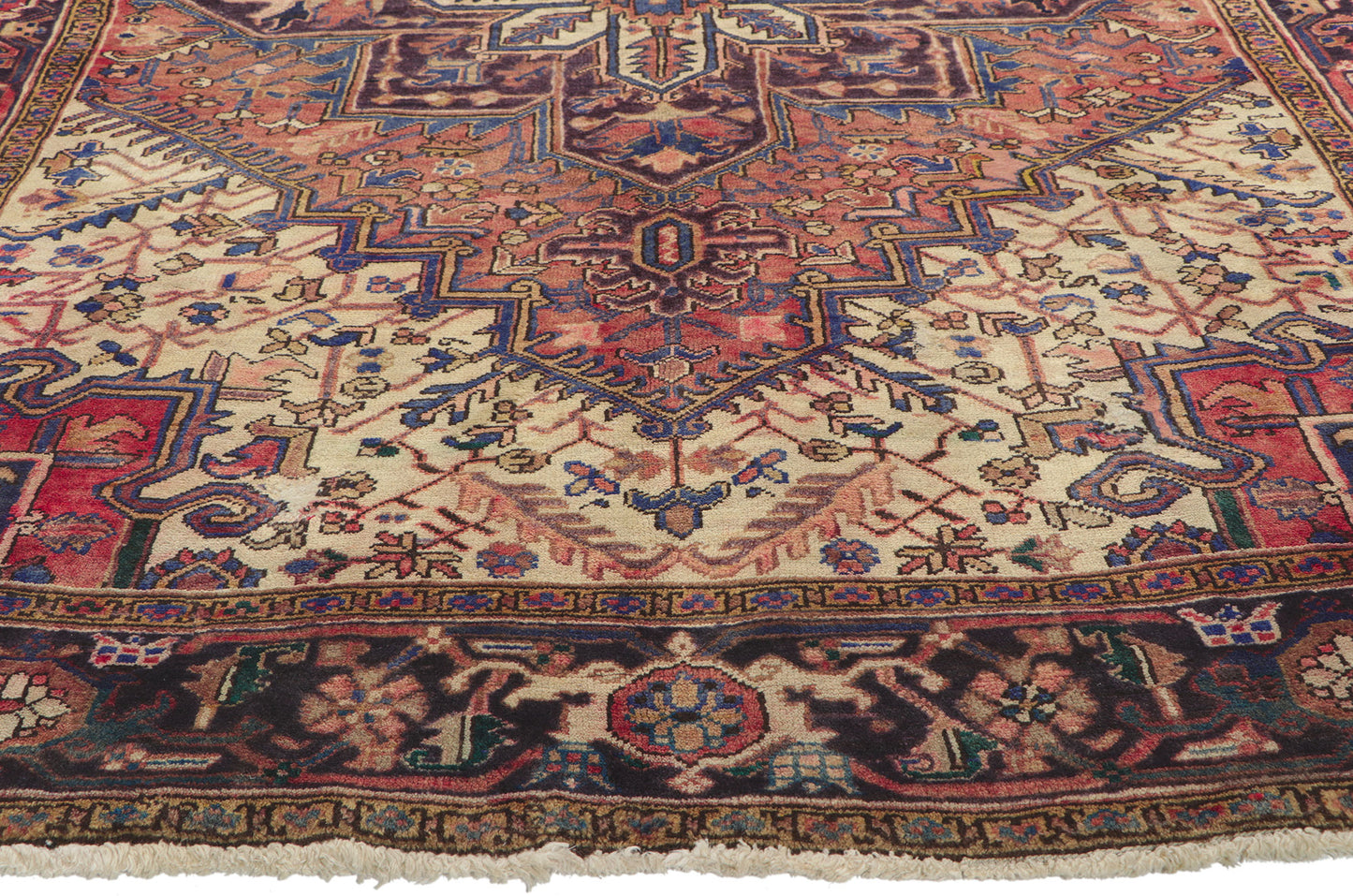 6 x 9 Vintage Persian Heriz Rug 75557