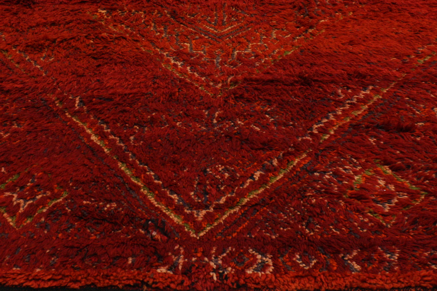 6 x 9 Vintage Beni MGuild Moroccan Rug 20116
