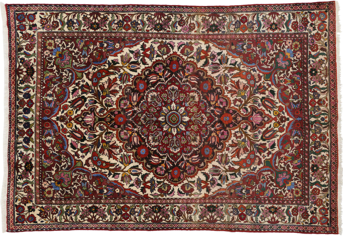 7 x 10 Vintage Persian Bakhtiari Rug 71962