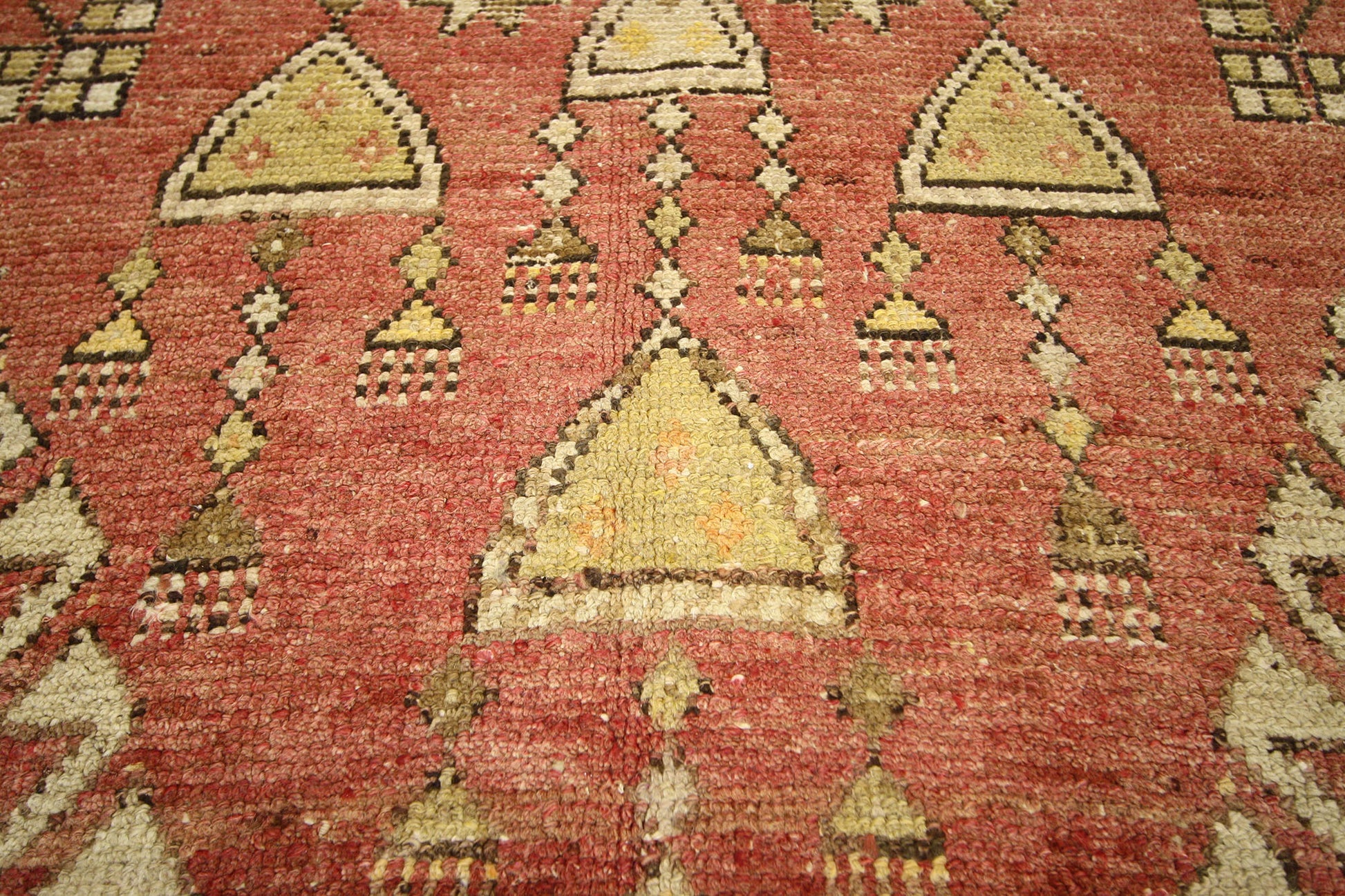 6 x 10 Vintage Turkish Oushak Rug 73937