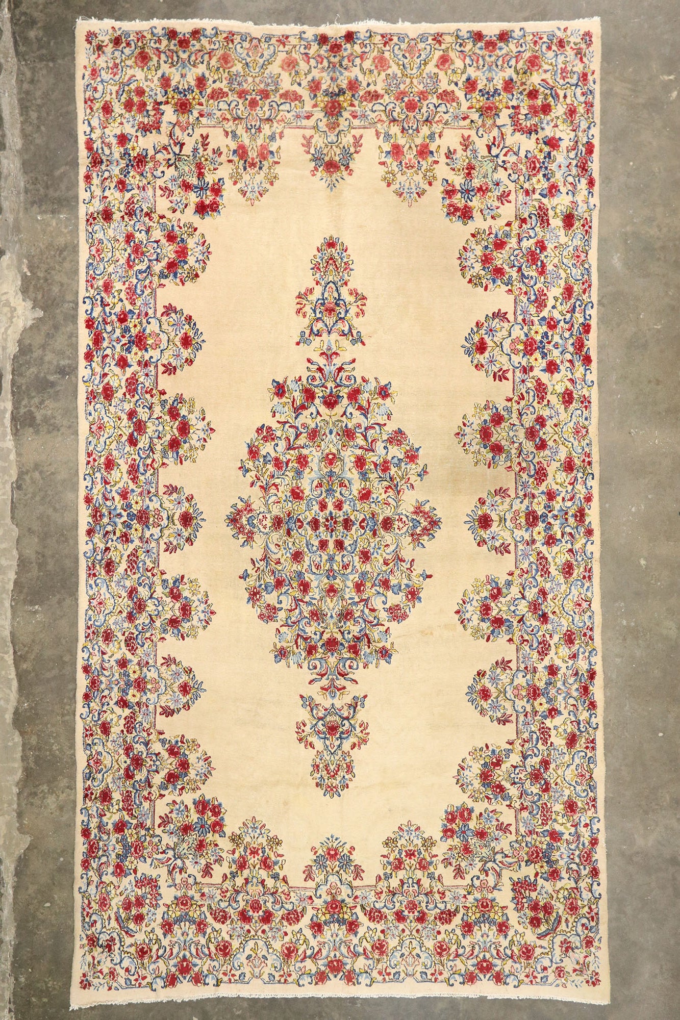 9 x 17 Vintage Persian Kerman Rug 74919