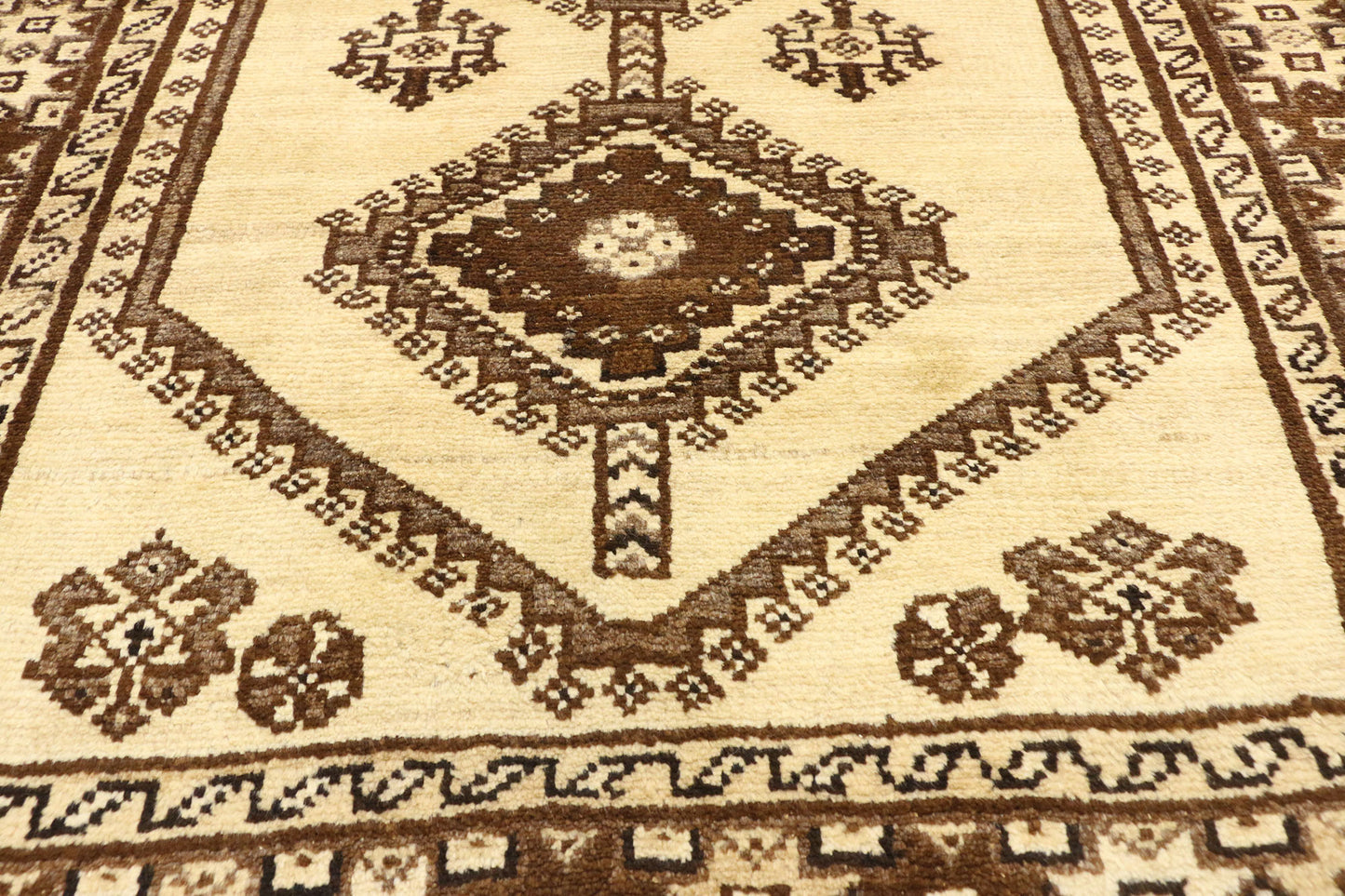 3 x 7 Vintage Shiraz Rug 75061