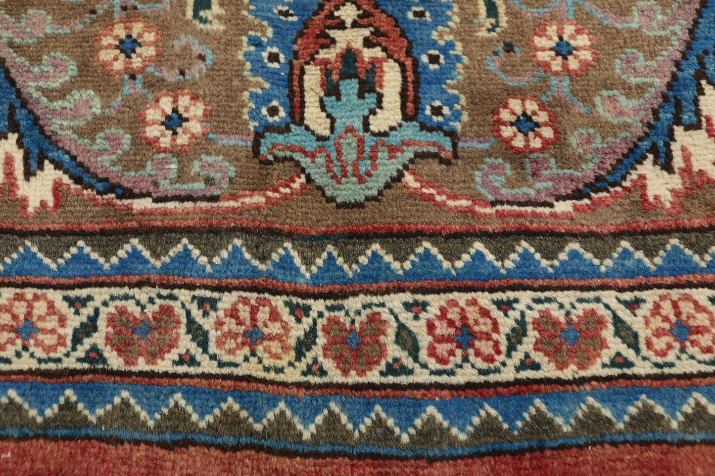 10 x 10 Vintage Tabriz Rug 75514