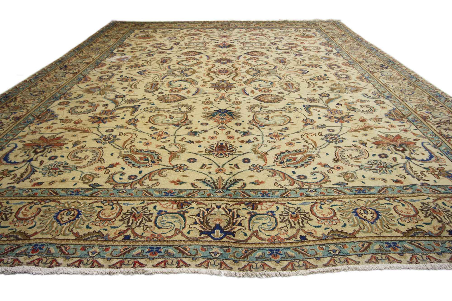 10 x 13 Vintage Persian Tabriz Rug 75588
