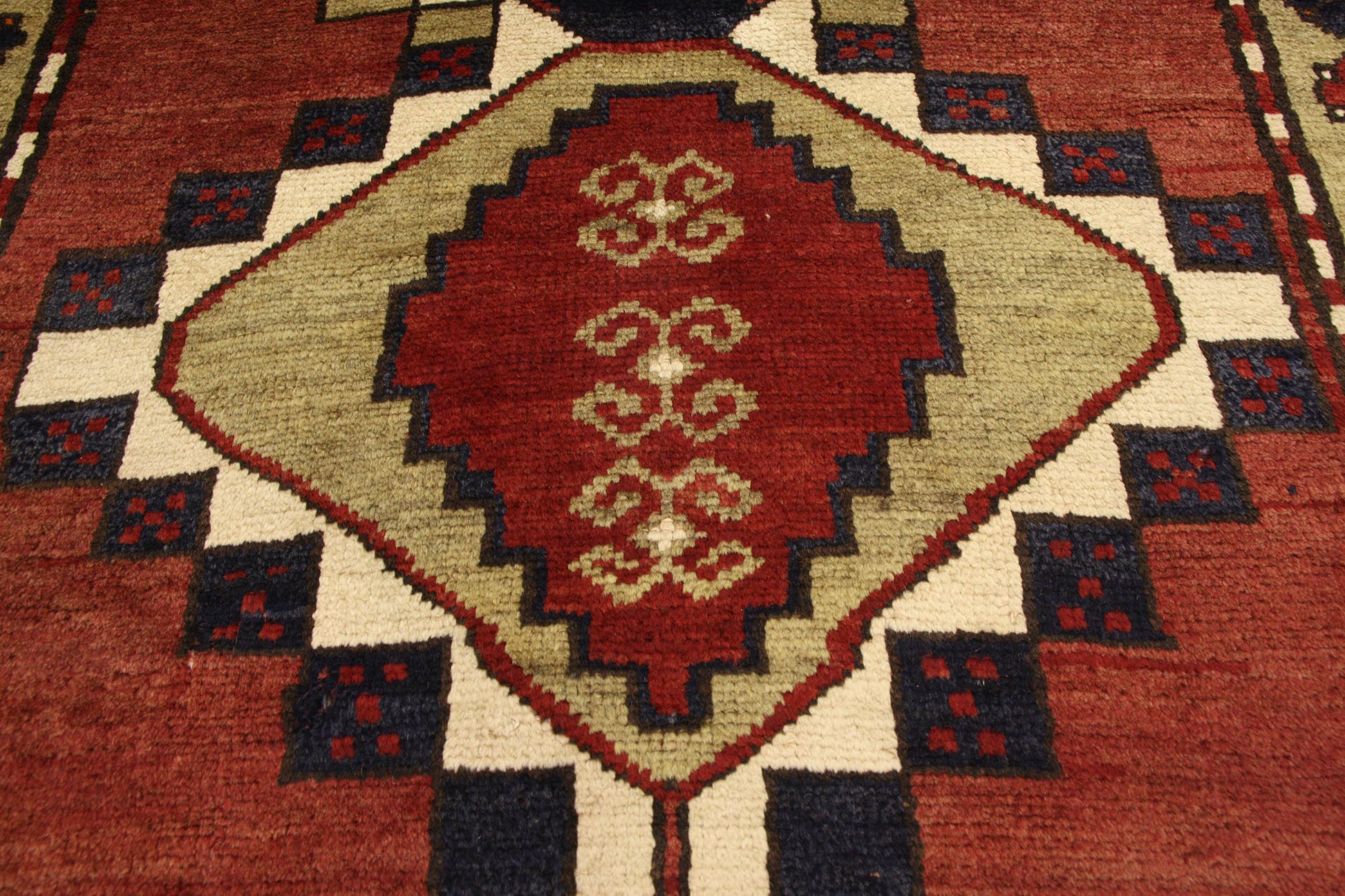 5 x 6 Vintage Persian Azerbaijan Rug 75646
