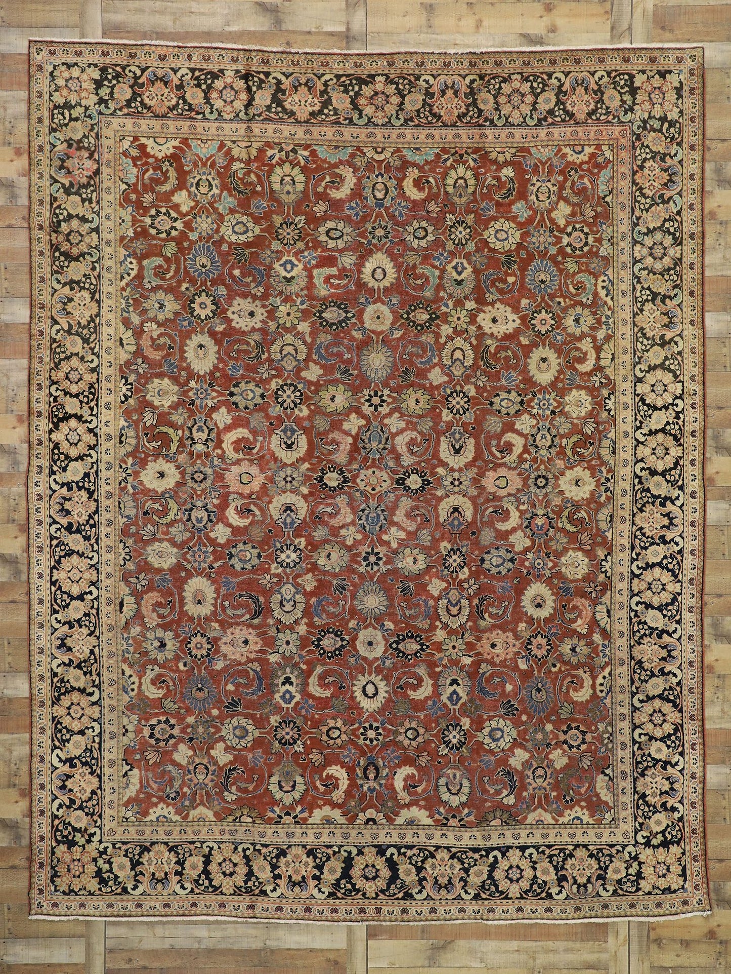 10 x 13 Vintage Persian Mahal Rug 75702