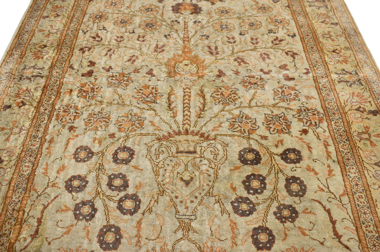 4 x 6 Vintage Turkish Oushak Rug 76616