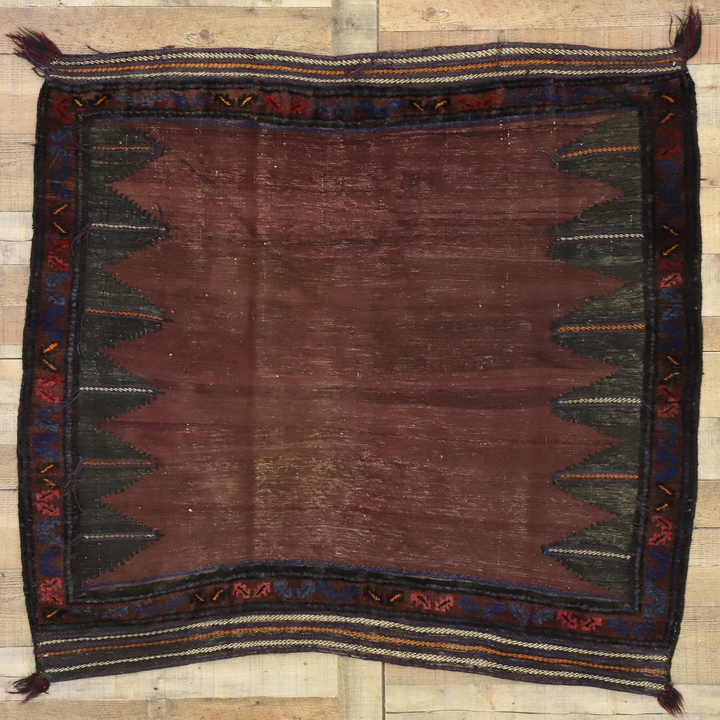 4 x 5 Antique Baluch Afghan Saddlebag 76627