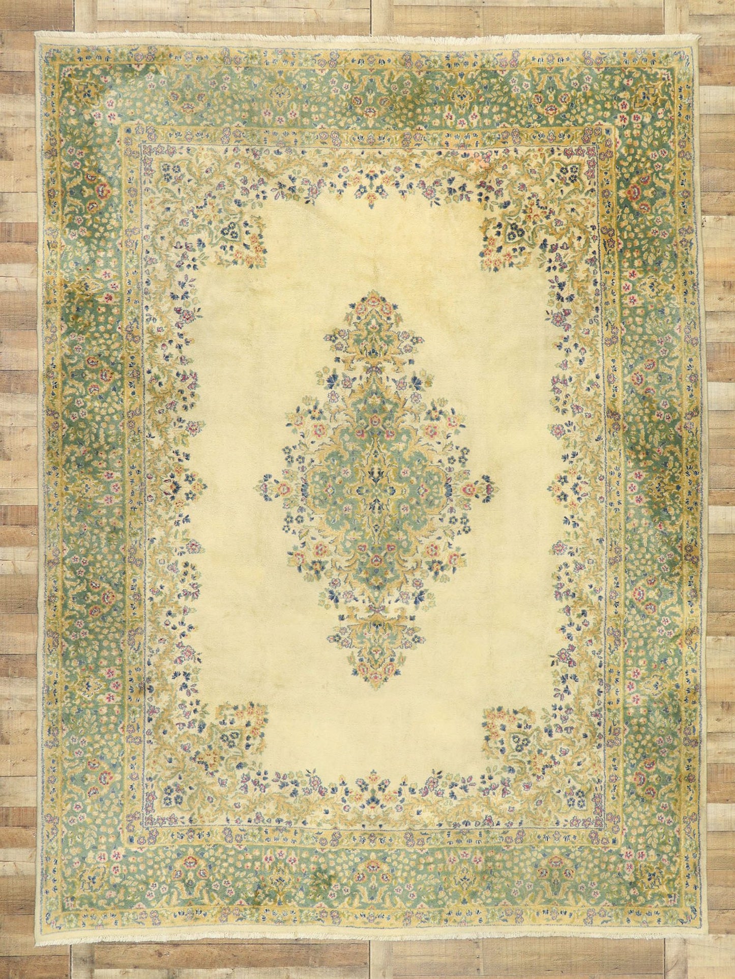 9 x 12 Vintage Kerman Rug 76735