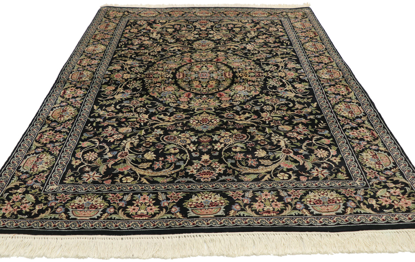 4 x 6 Vintage Pakistan Rug 76855