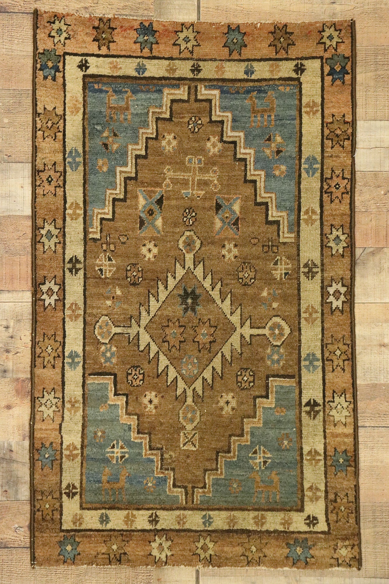 2 x 4 Antique Bakshaish Rug 76963